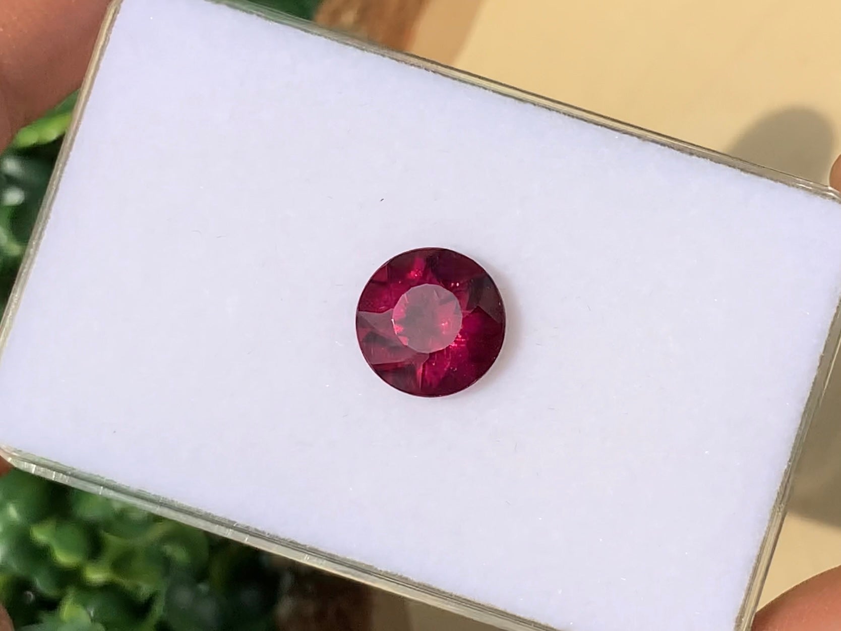 4.95 ct. Garnet
