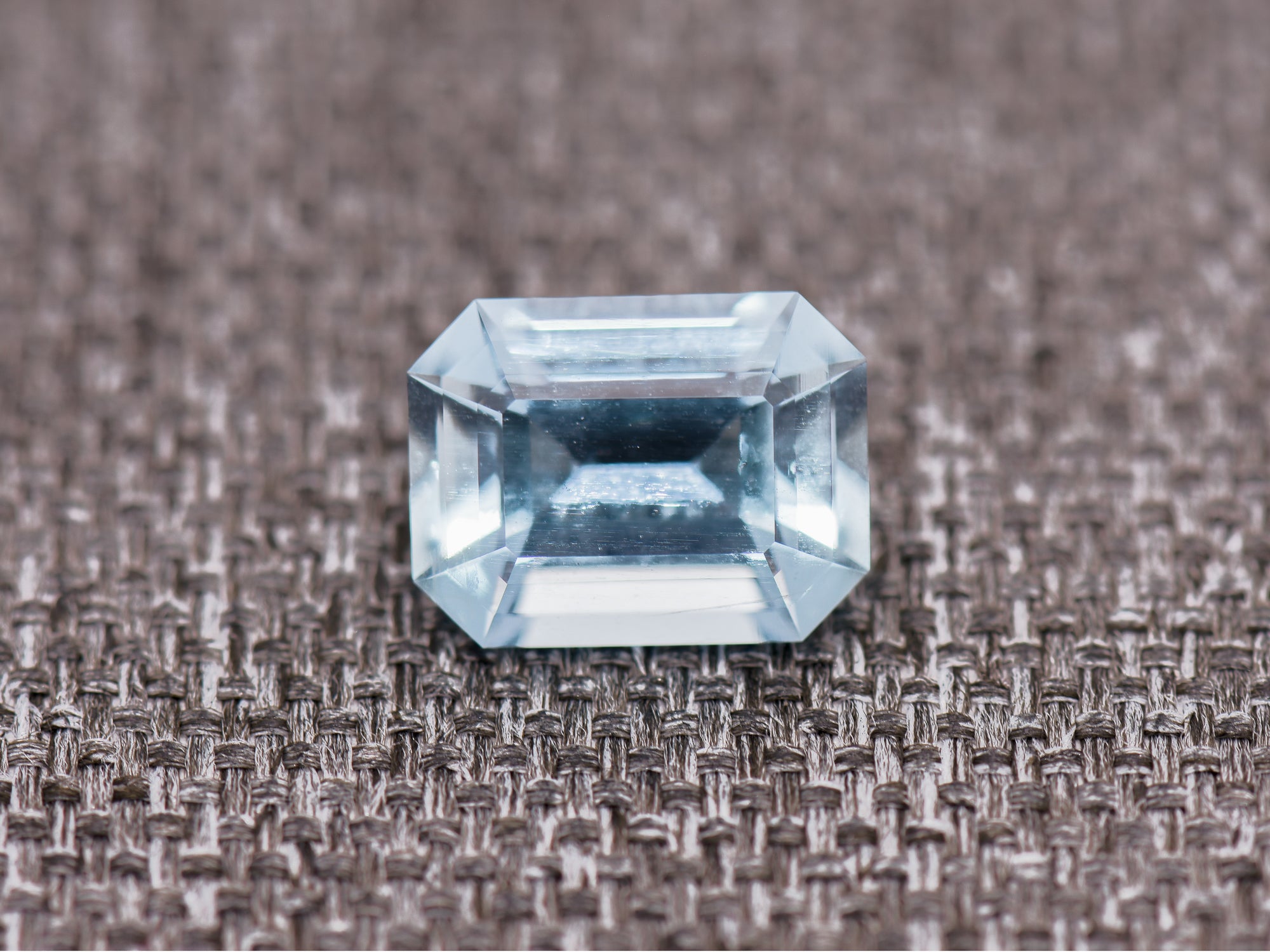 3.12 ct. Aquamarine