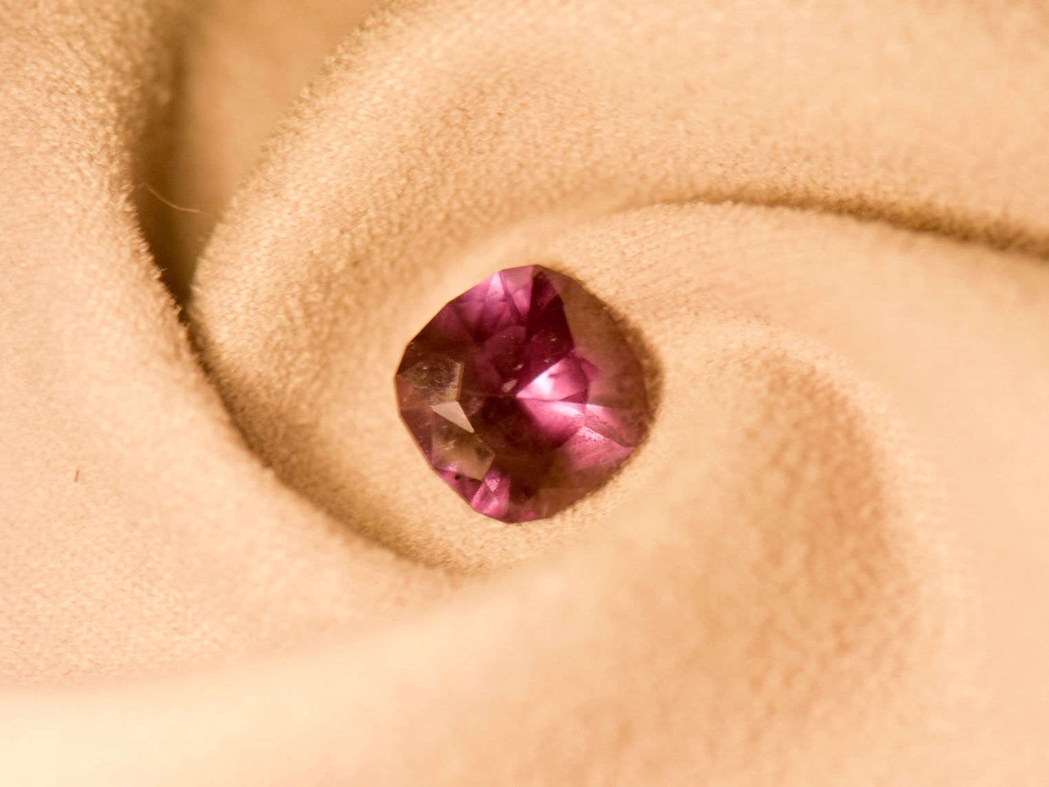 2.77 Color Change Garnet