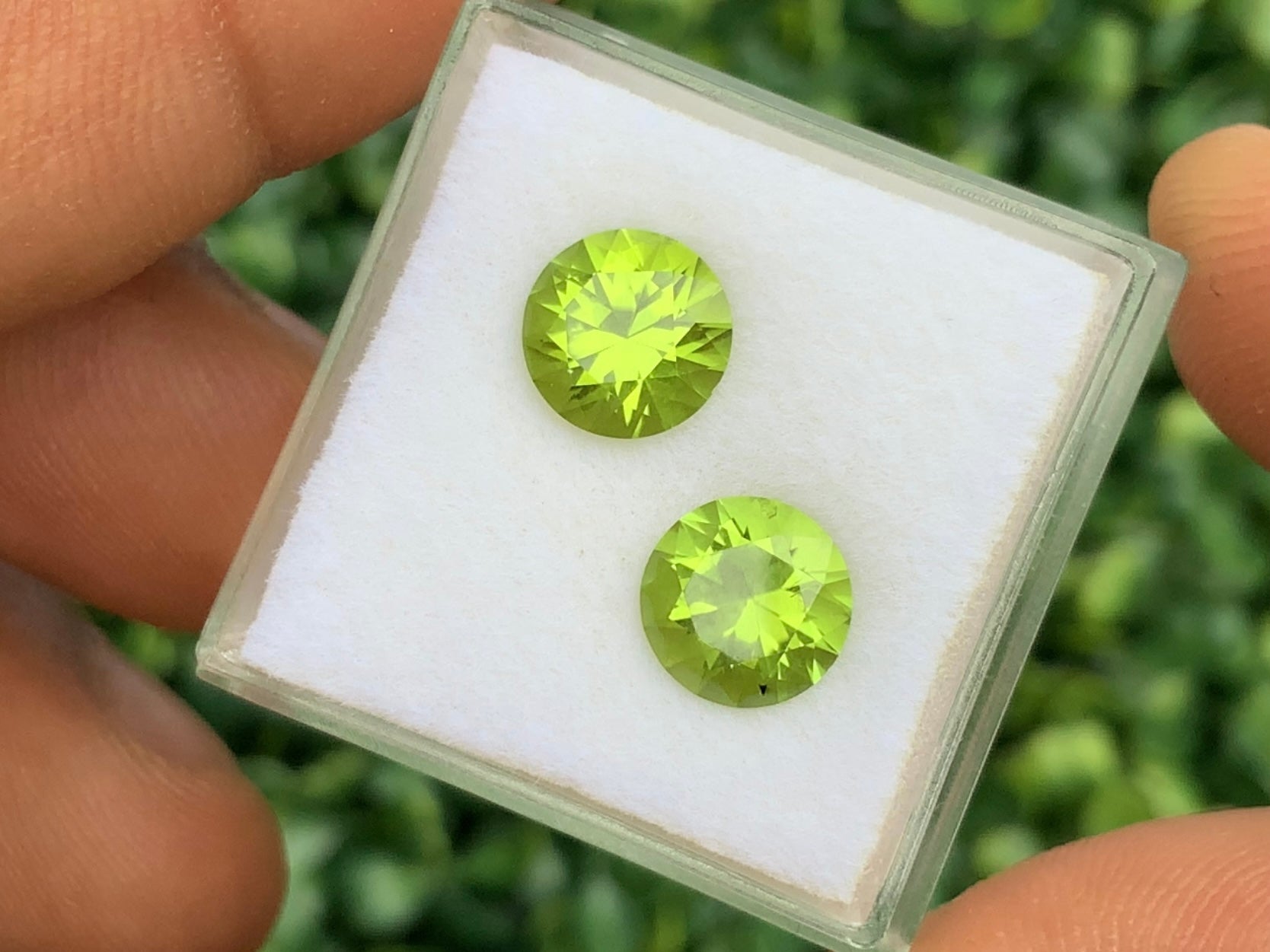 3.27 ct. Peridot Pair