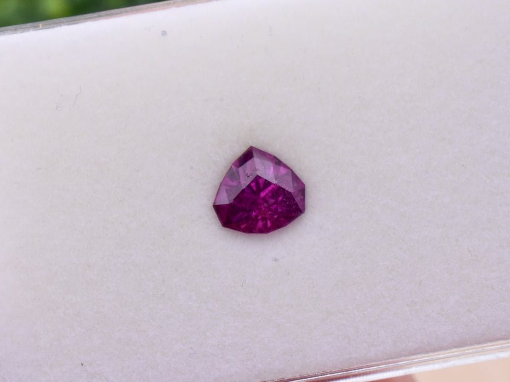 2.51 ct. Garnet
