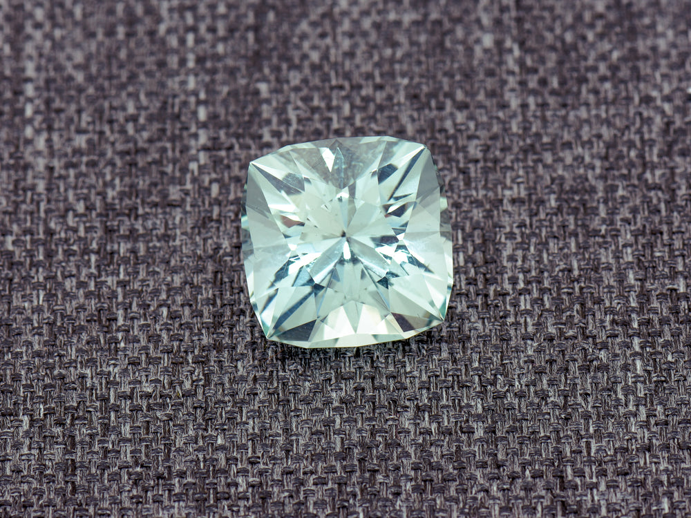 15.81 ct. Mint Aquamarine