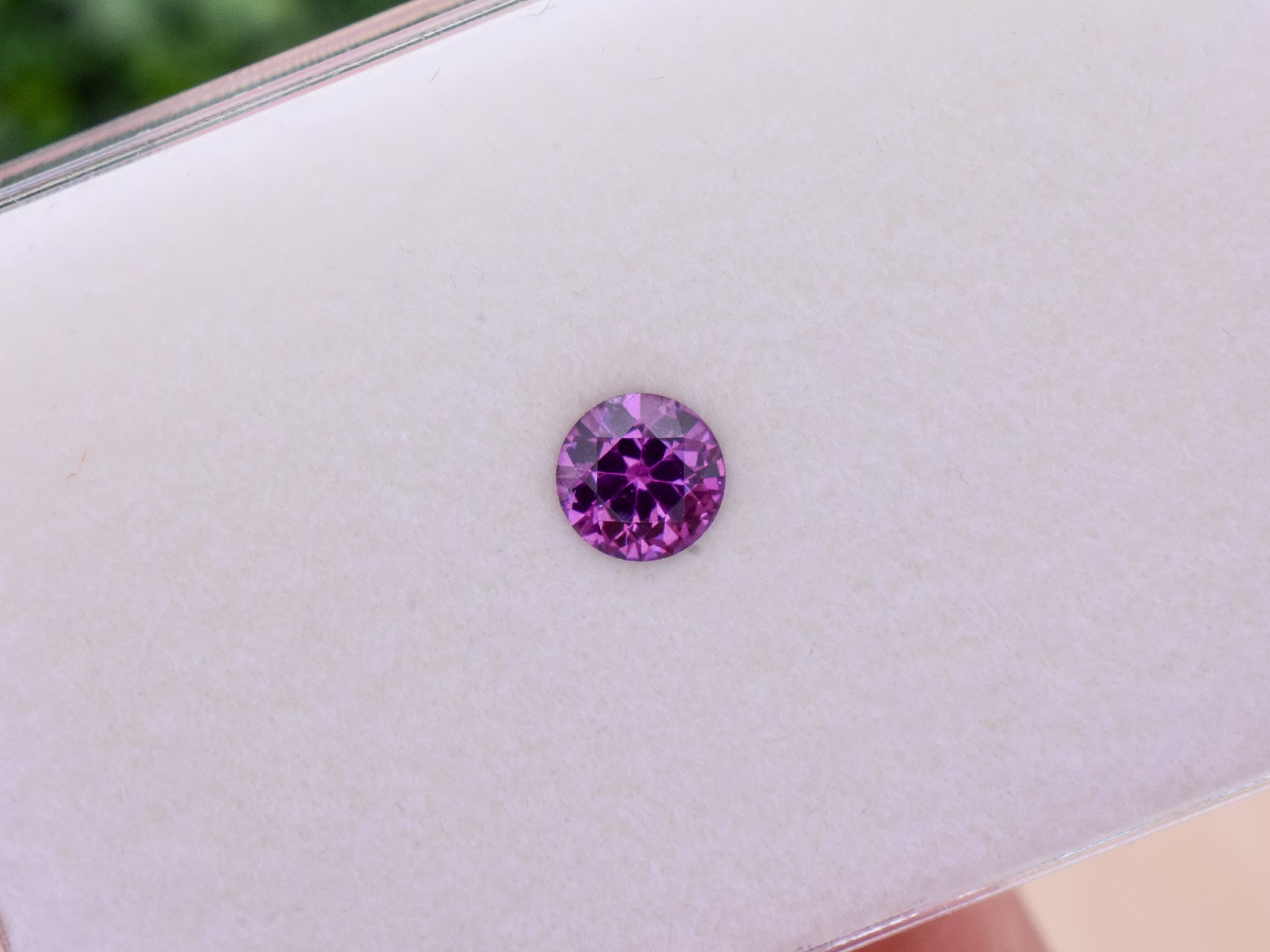 0.80 ct. Garnet