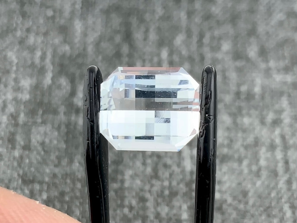 4.80 ct. Pixel Cut Aquamarine