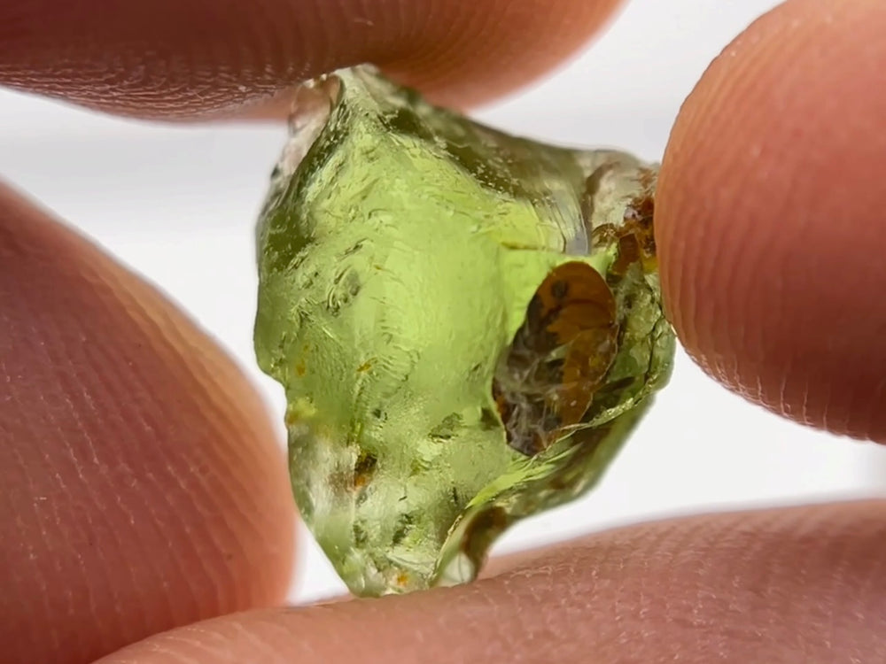 1.90g Tanzanian Peridot