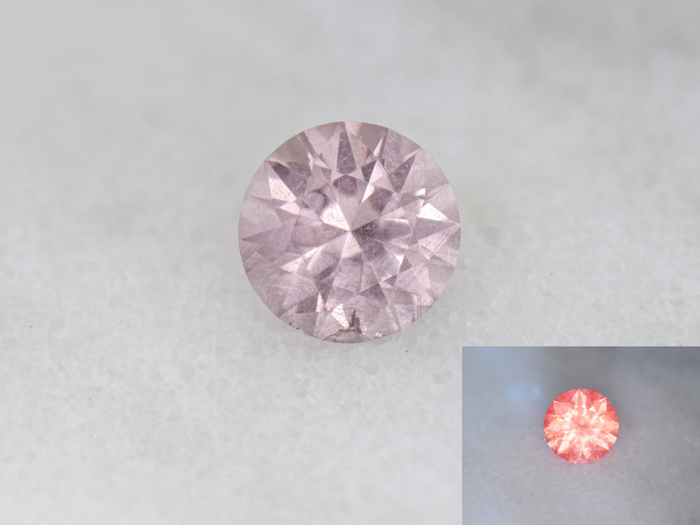 .65 ct. Fluorescent Malaya Garnet