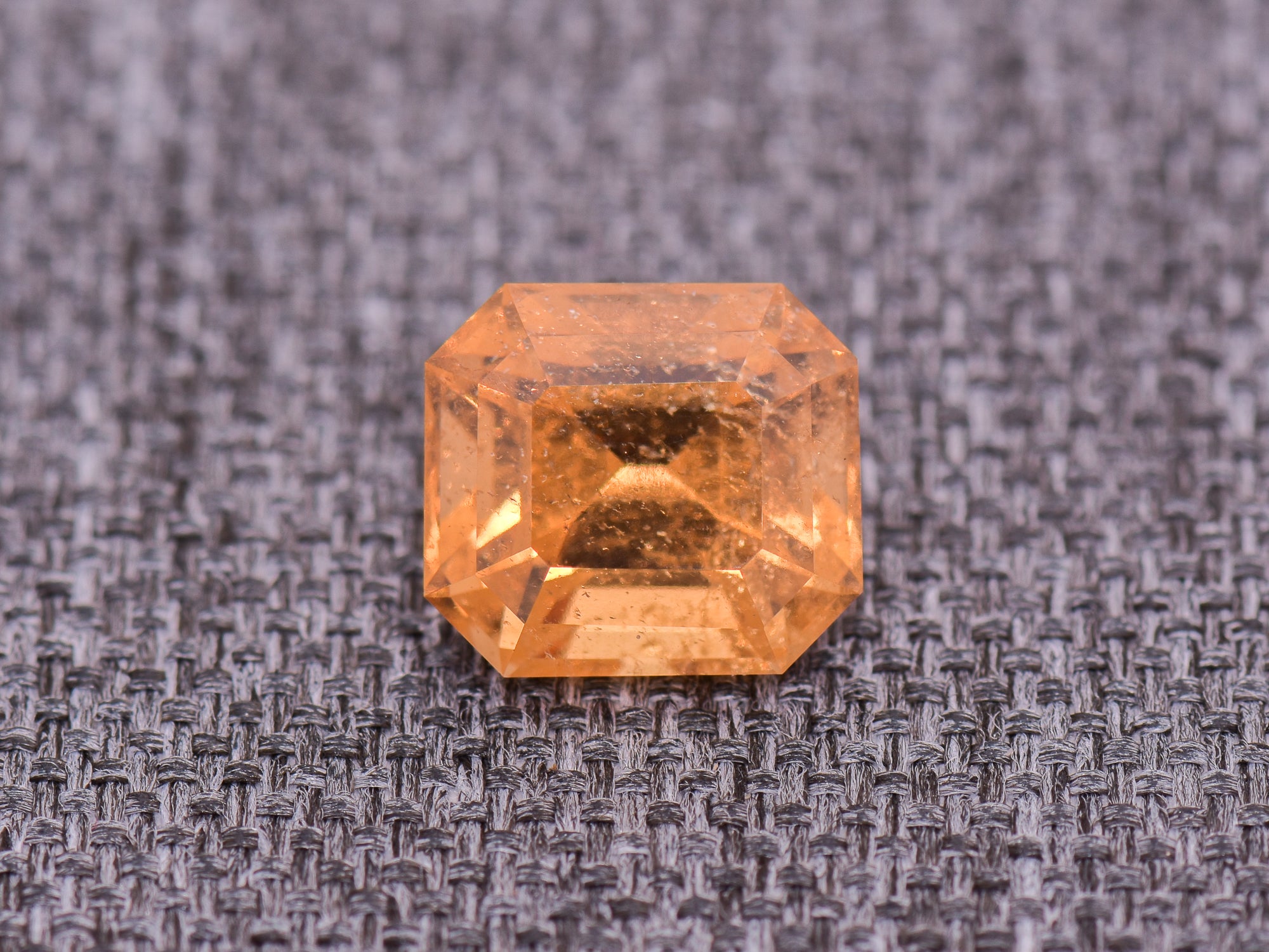 6.91 carat Golden Grossular Garnet