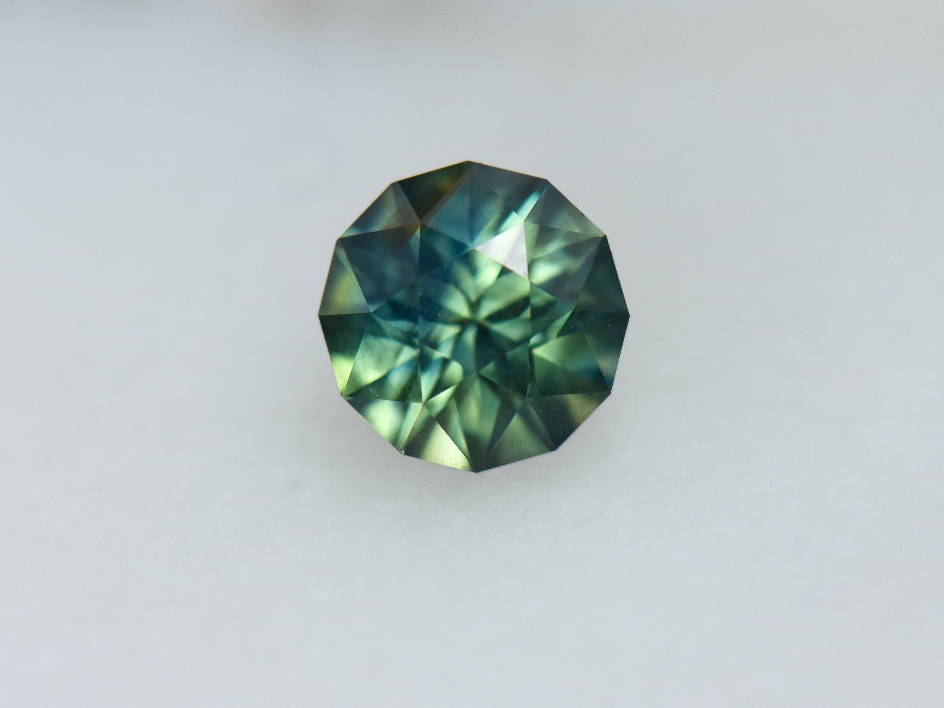 0.99 ct. Blue Green Parti Sapphire