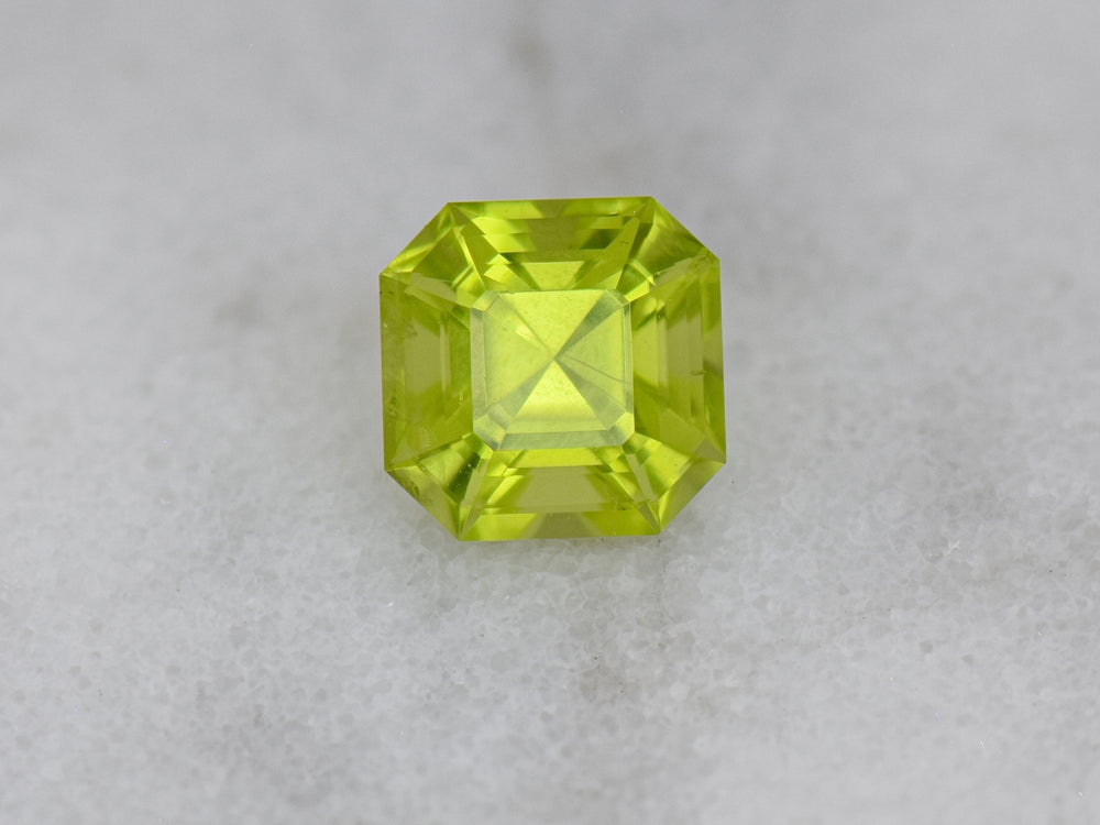 1.56 ct. Peridot