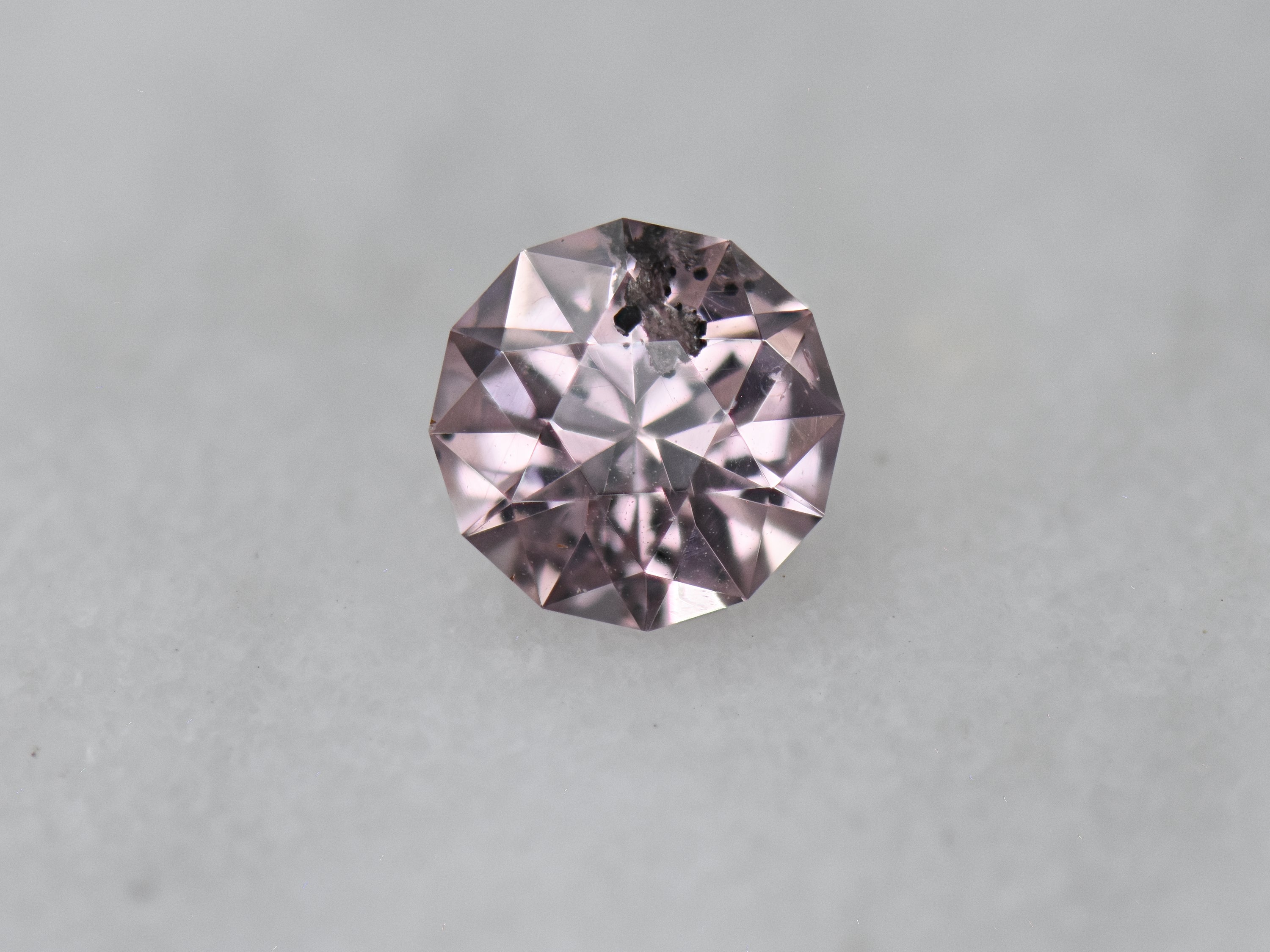 1.60 ct. Fluorescent Malaya Garnet