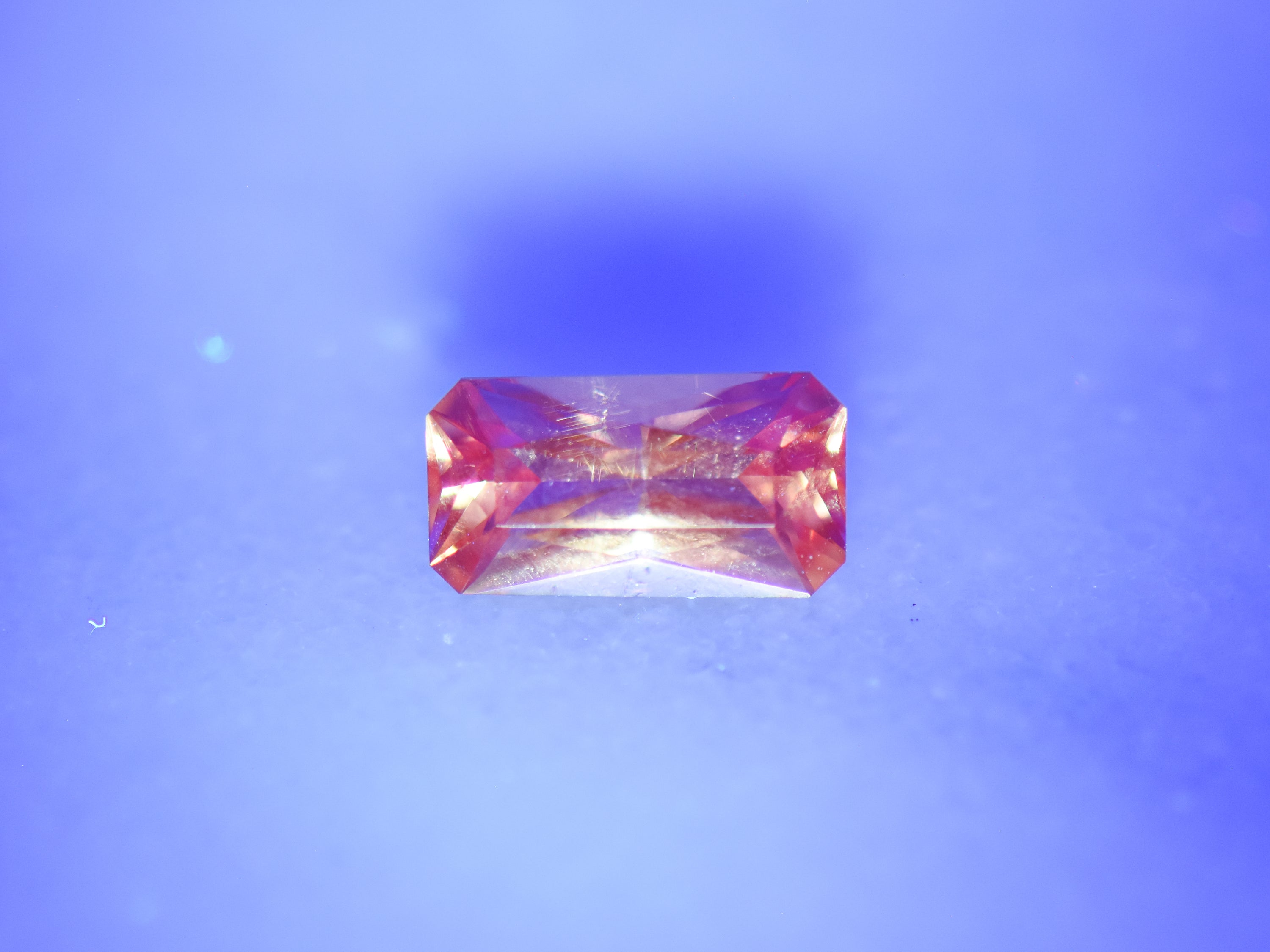 .92 ct. Fluorescent Malaya Garnet