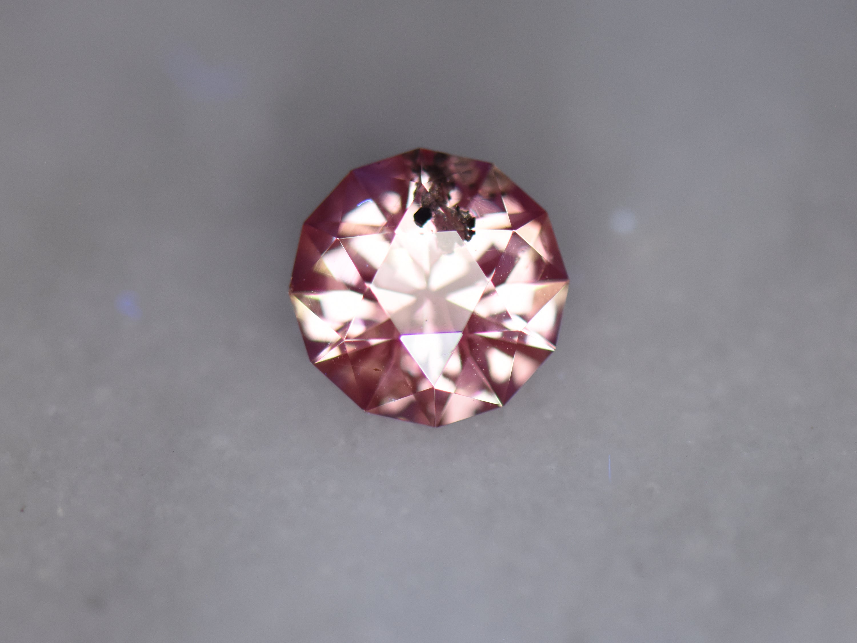 1.60 ct. Fluorescent Malaya Garnet